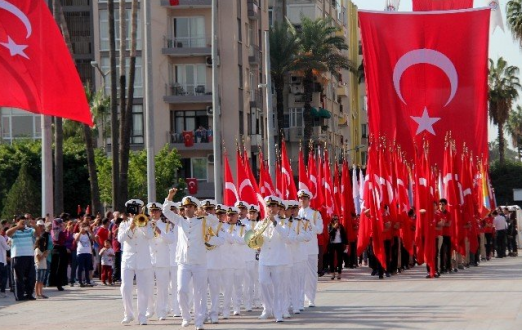 Cumhuriyet Bayramı Mersin'de büyük çoşkuyla kutlandı