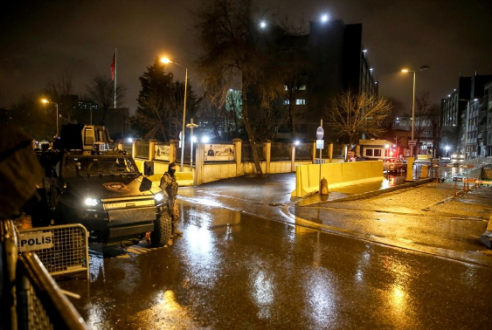 İstanbul'da iki ayrı noktaya Lav'lı saldırı yapıldı