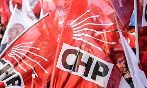 CHP, Aylin Nazlıkara'yı ihraç etti